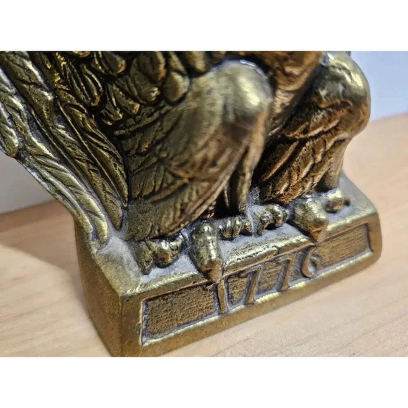 Vintage “1776” Eagle 6” Brass Wash Cast Iron Bookends Colonial Virginia 1968 - Picture 4 of 7